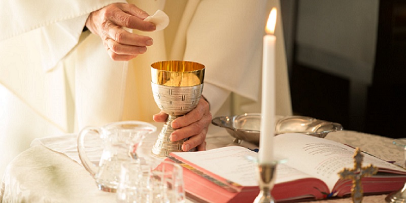 Eucaristía, ¿presencia real o simbólica?