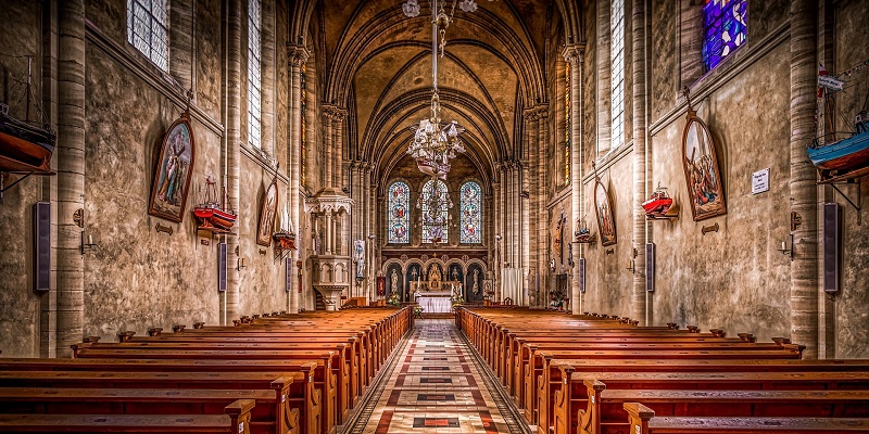 La Iglesia y el profesor